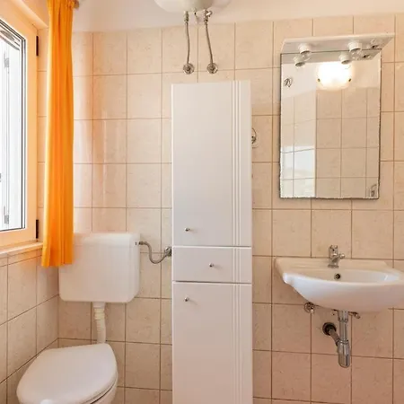 Goja Lägenhet Ražanj